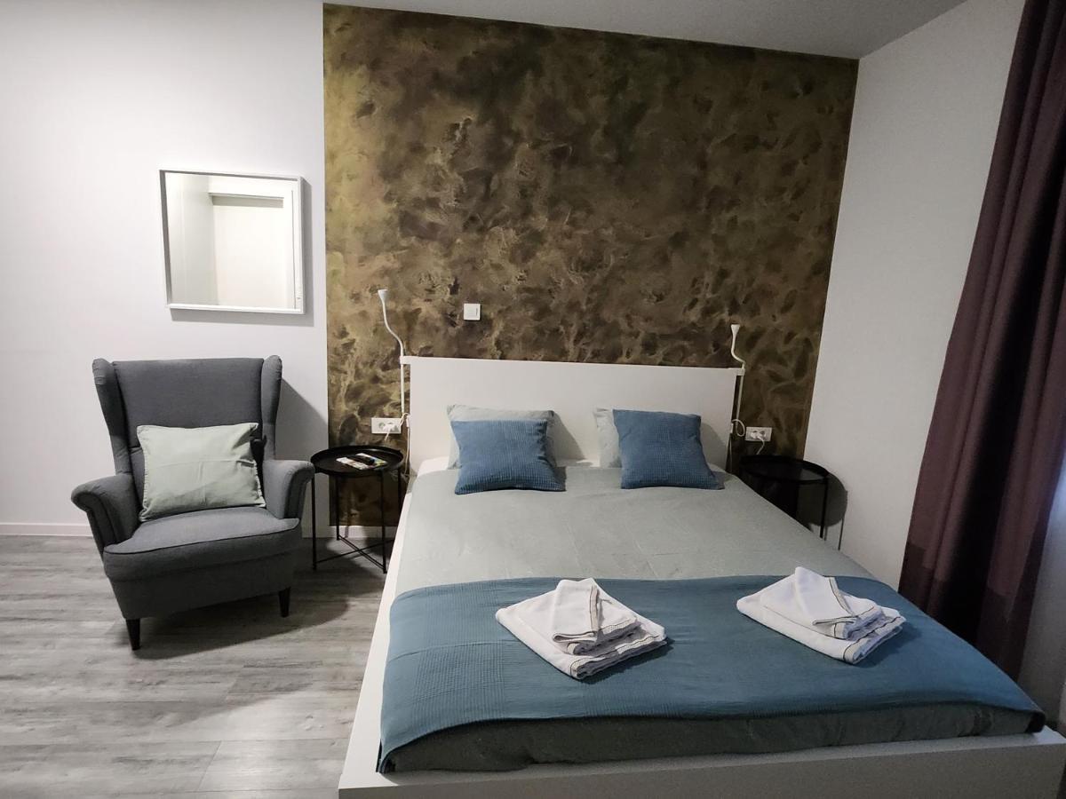 Karlo Appartement *